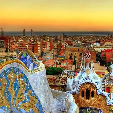 Dom wakacyjny Casa De Pueblo Junto Barcelona Centro *
