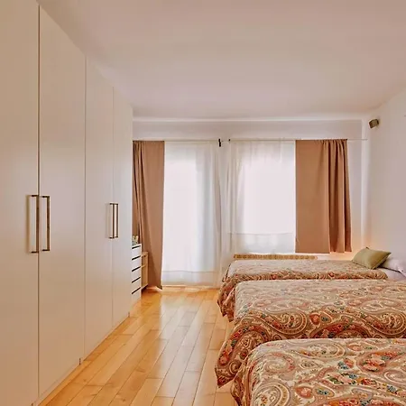 Casa De Pueblo Junto Barcelona Centro Дом отдыха